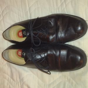 Chaps Oxford dress shoes
